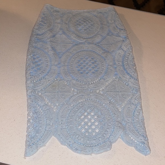 MissGuided Blue Lace Set - Picture 10 of 17